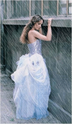 Gif animé Vanessa Paradis sous la pluie